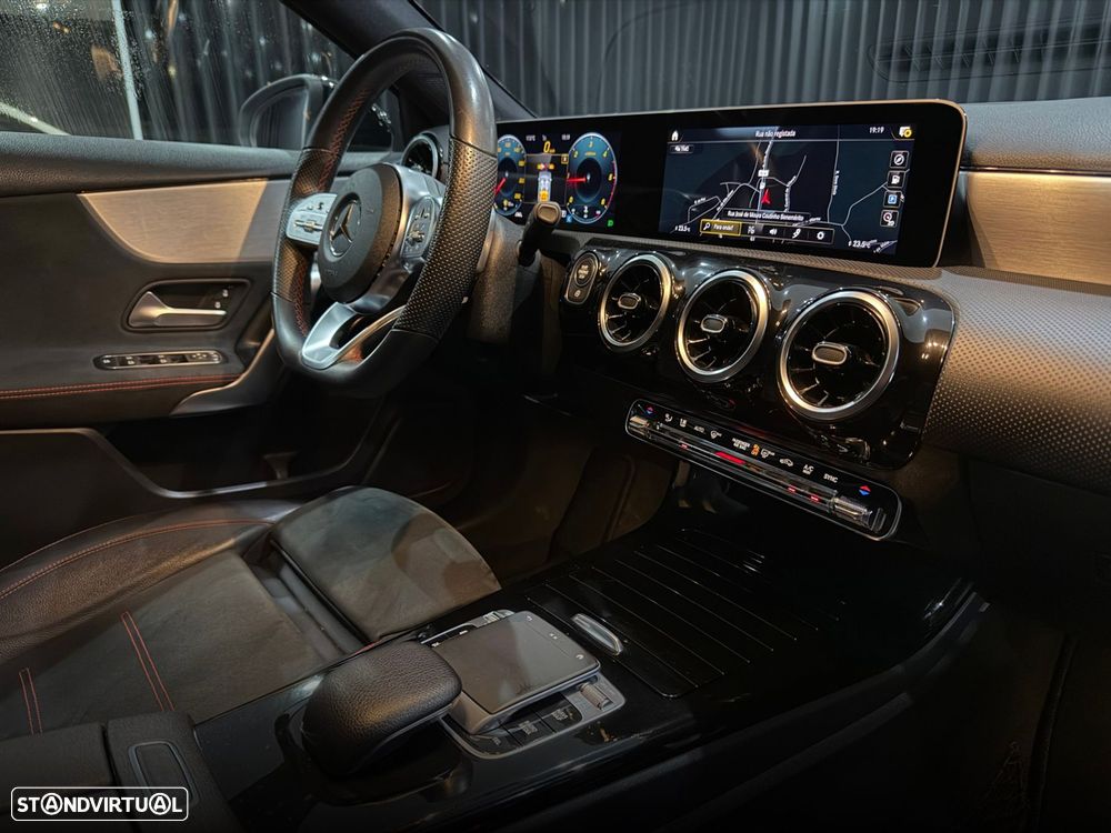 Mercedes-Benz A 180 d AMG Line Aut. - 32