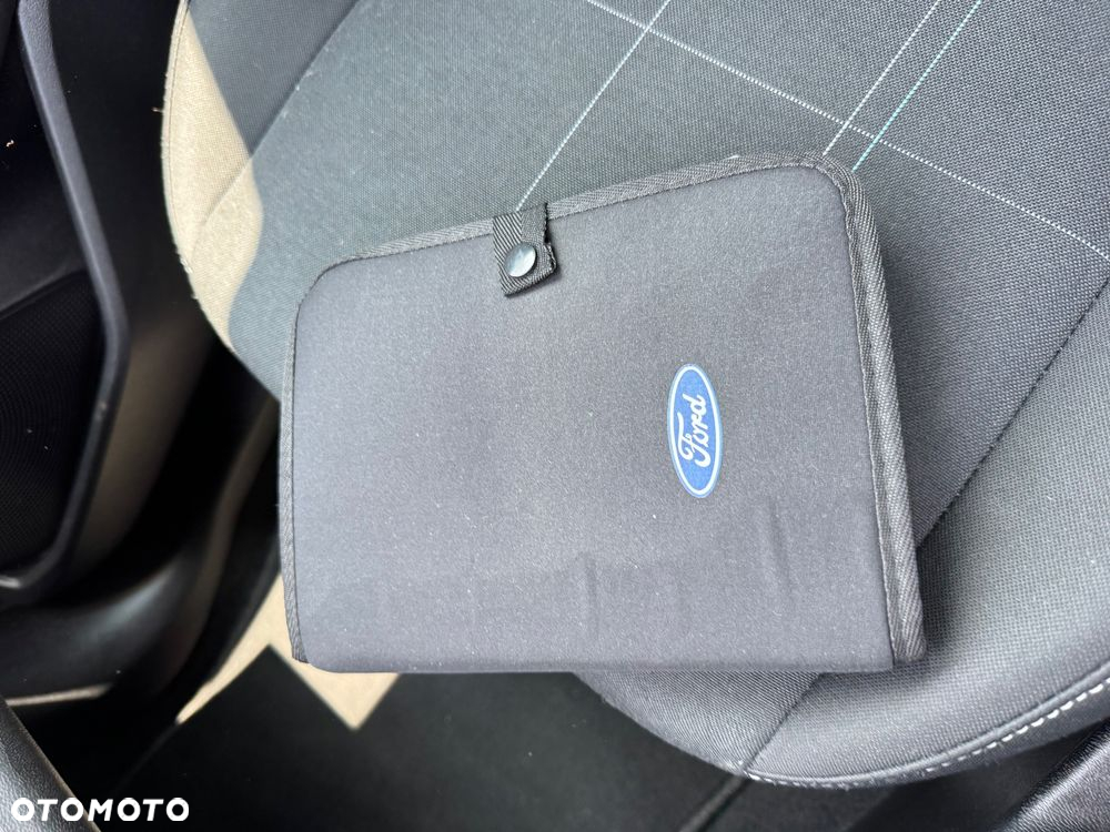 Ford Fiesta 1.1 S&S COOL&CONNECT - 13