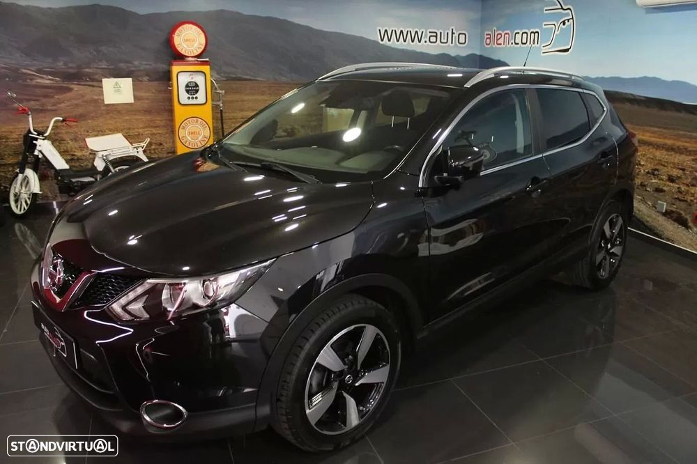 Nissan Qashqai 1.5 dCi N-Connecta - 1
