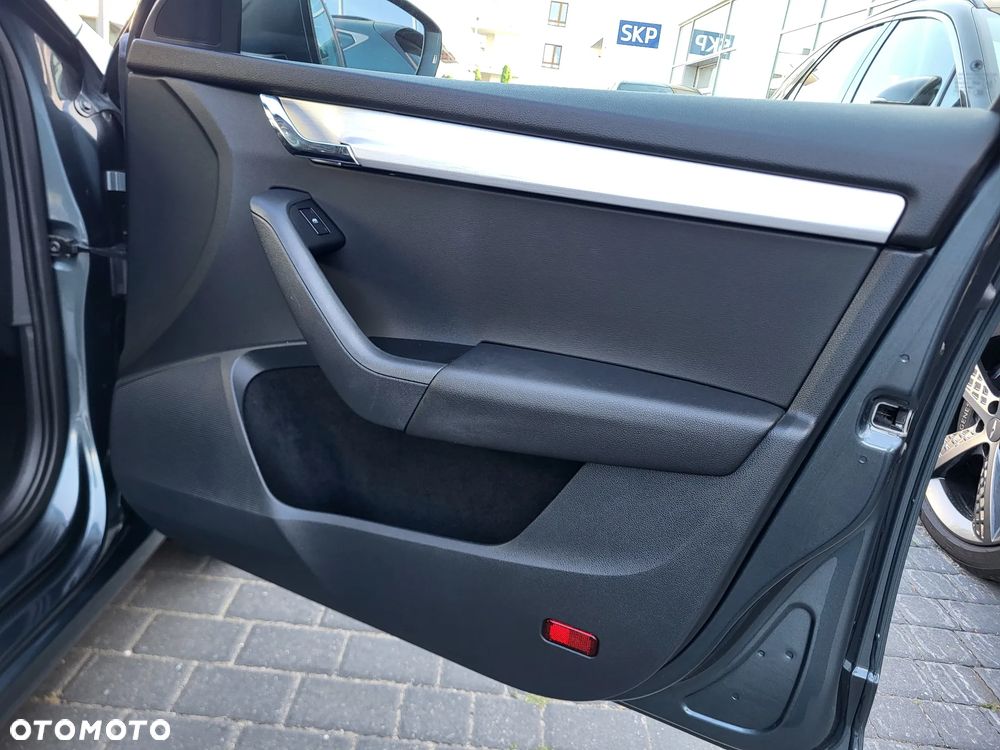 Skoda Octavia 1.4 TSI Drive - 26