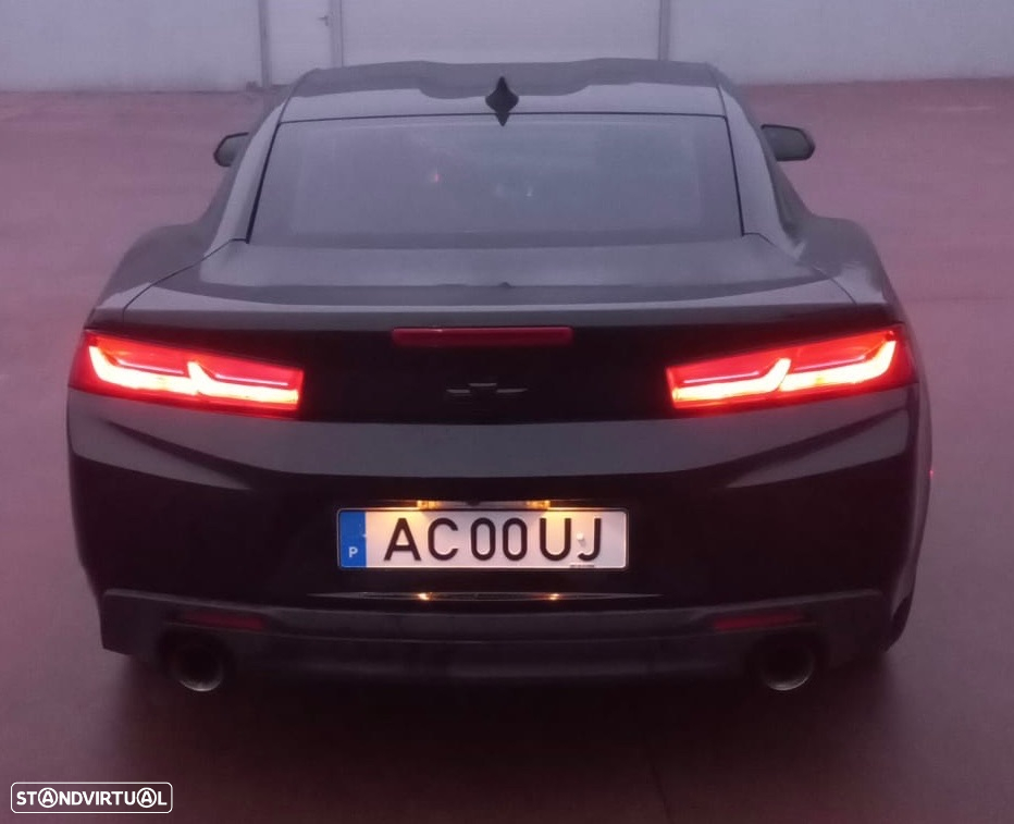 Chevrolet Camaro Coupe 2.0 Aut. - 9