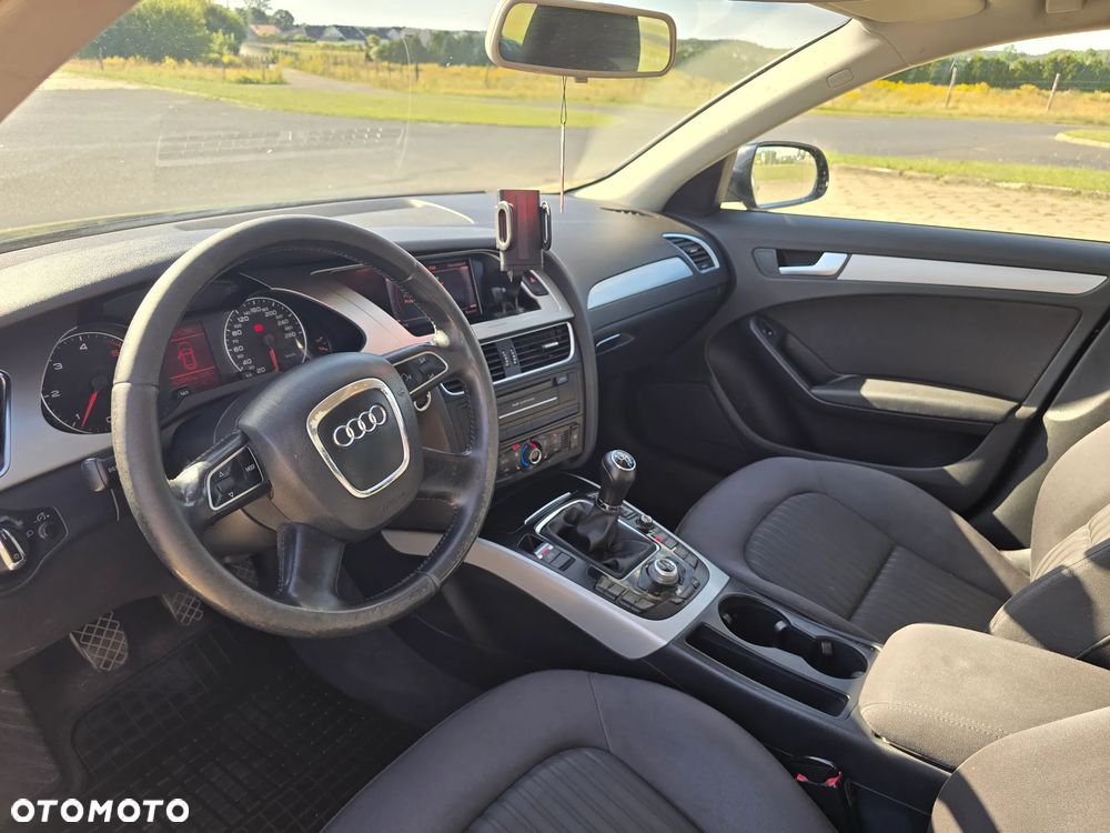 Audi A4 Avant 2.0 TDI - 3