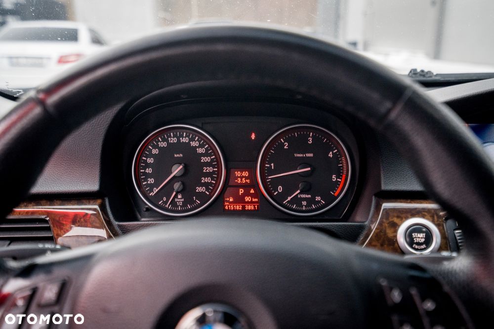 BMW Seria 3 330xd DPF - 12