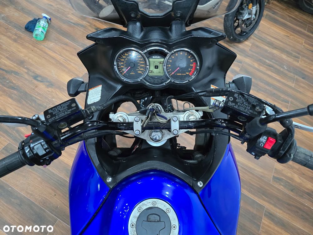 Suzuki DL - 24