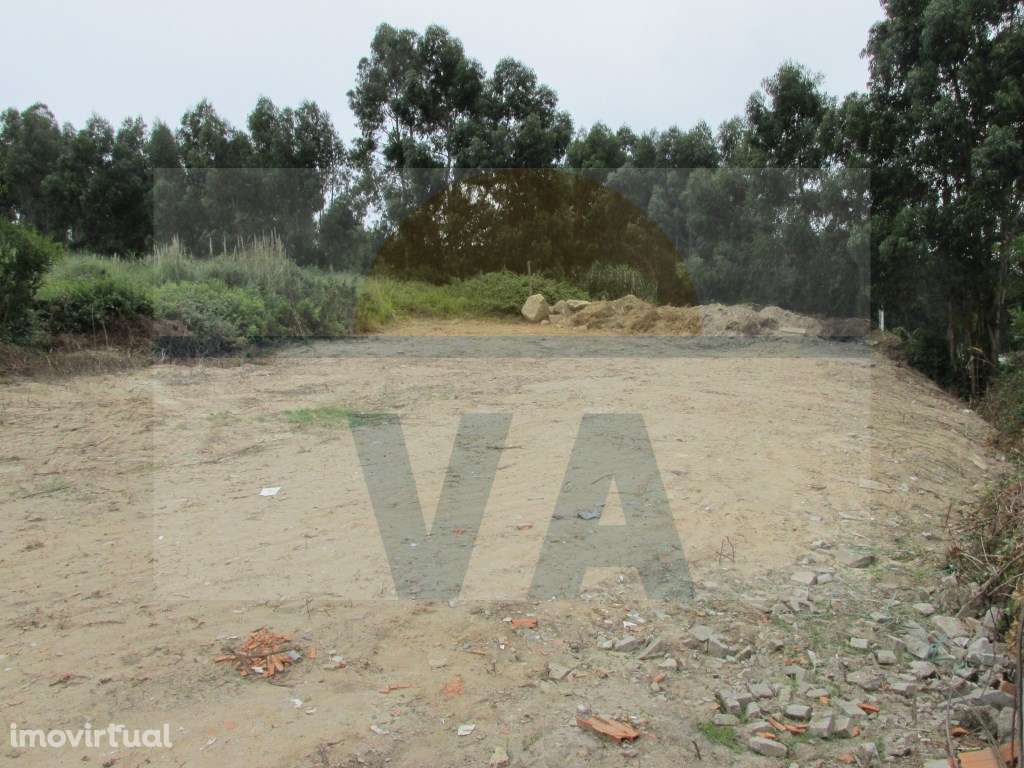 Terreno Para Construção de Moradia Unifamiliar/ Valadares - Grande imagem: 2/11