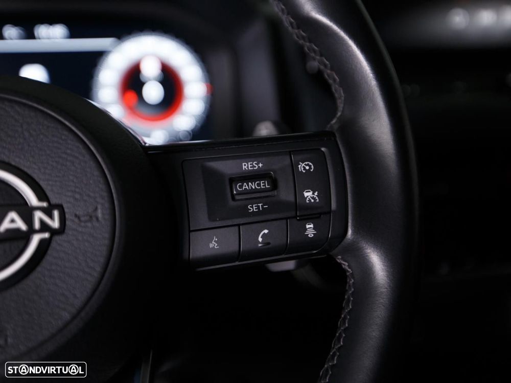 Nissan Qashqai 1.3 DIG-T Acenta Xtronic - 17