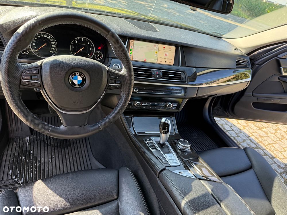 BMW Seria 5 525d xDrive Luxury Line - 16