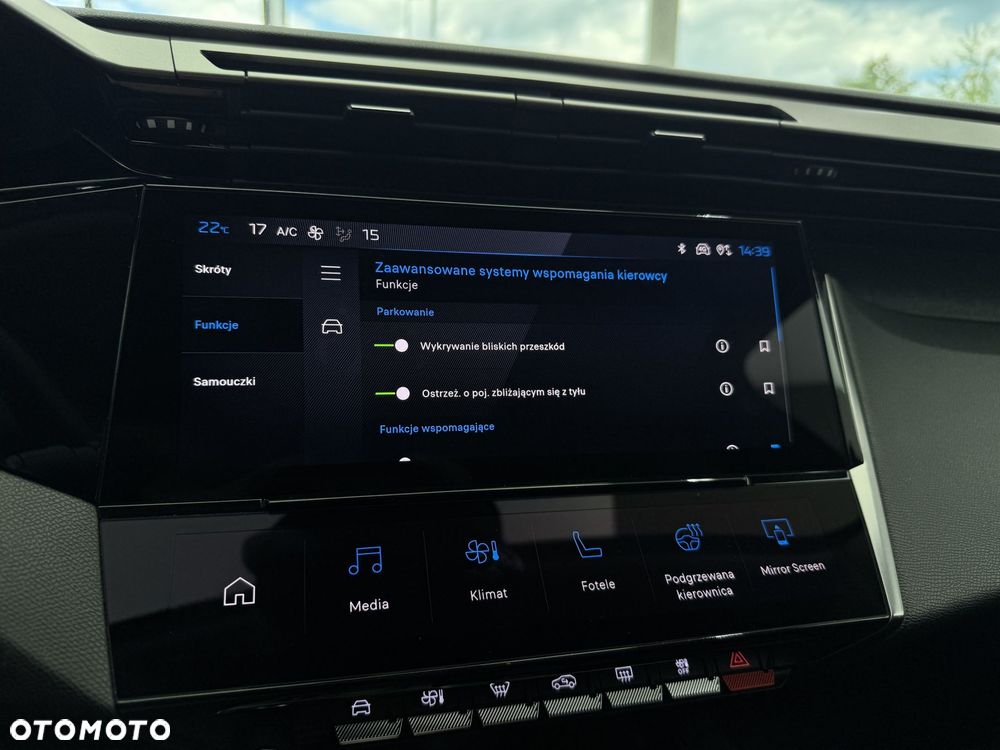 Peugeot 308 1.6 Hybrid PHEV Allure Pack EAT8 - 32