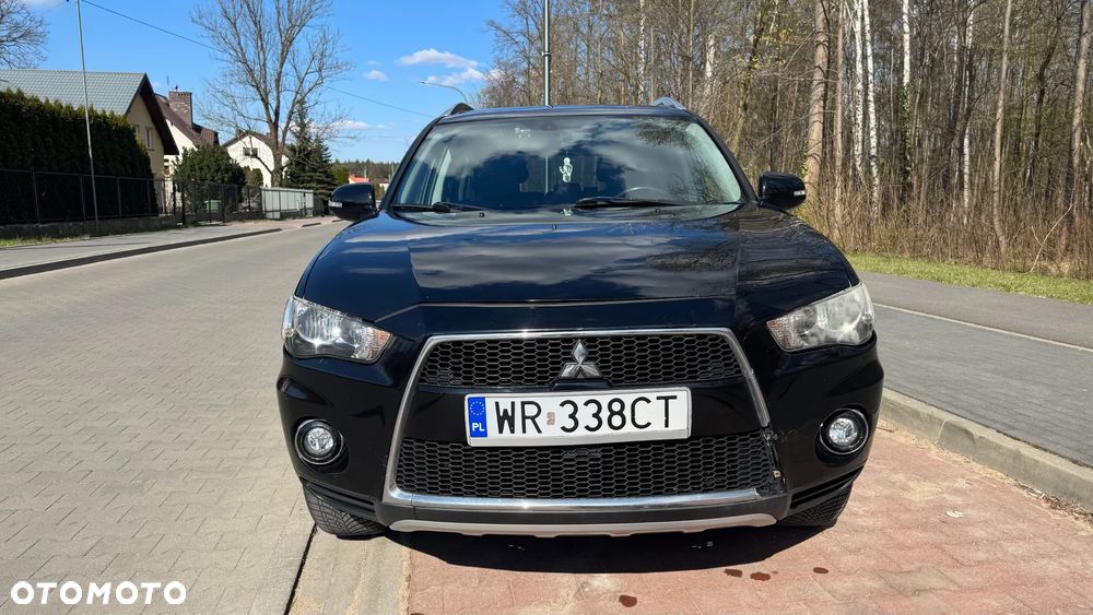 Mitsubishi Outlander 2.0 Intense 2WD CVT - 17