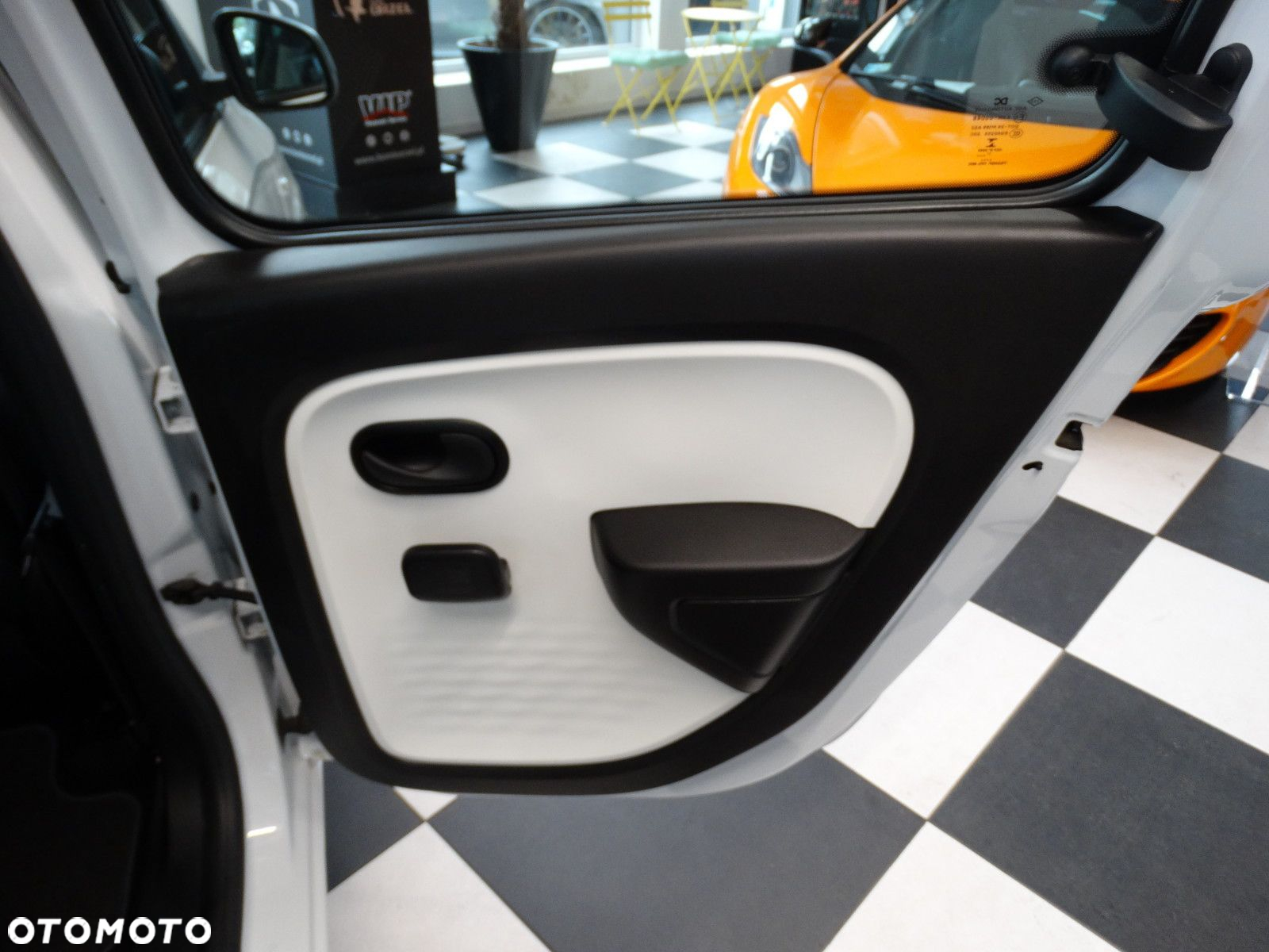 Renault Twingo - 14