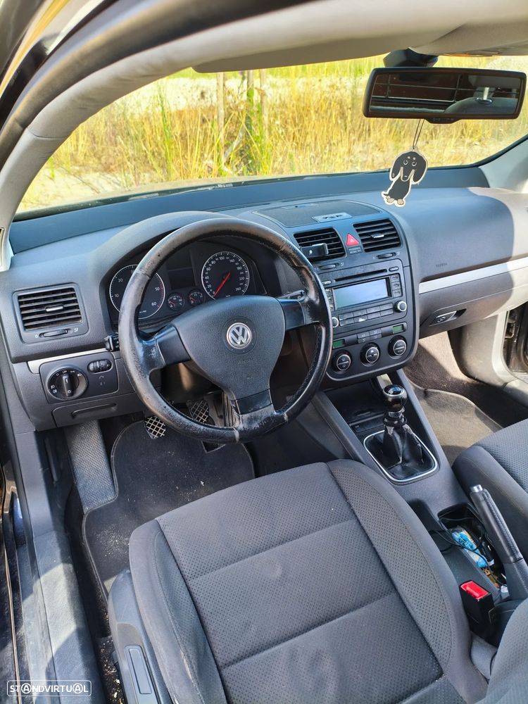 VW Golf 1.9 TDi Confortline - 5