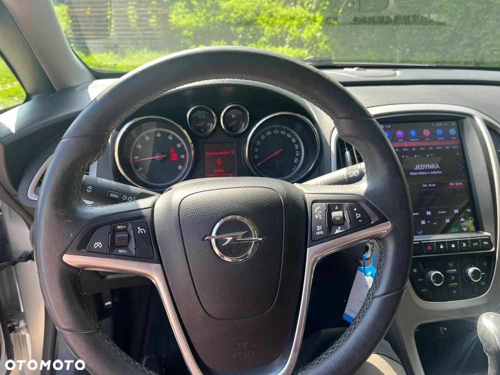 Opel Astra 1.6 Automatik Selection - 4