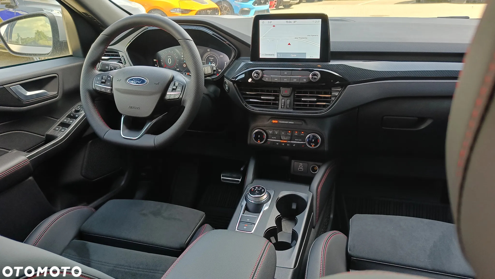 Ford Kuga - 34