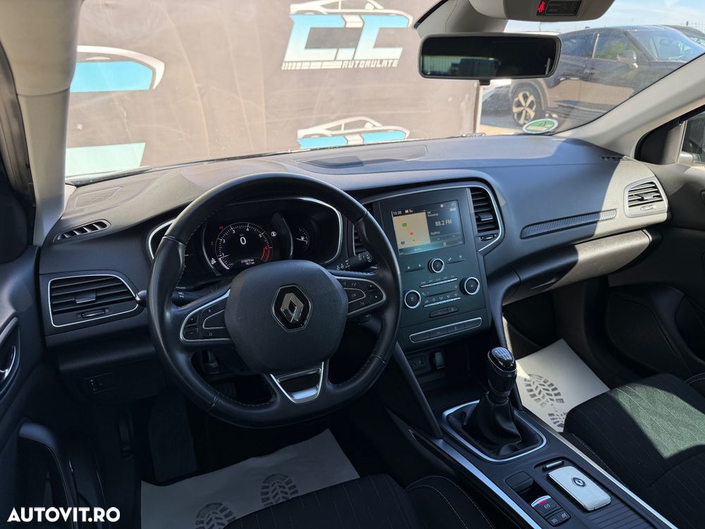 Renault Megane TCe GPF Limited - 10