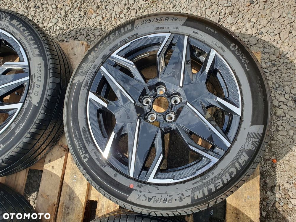 PEUGEOT 3008 III KOŁA FELGI OPONY 235/55R19 9842669580 MICHELIN 105v 3523 - 4