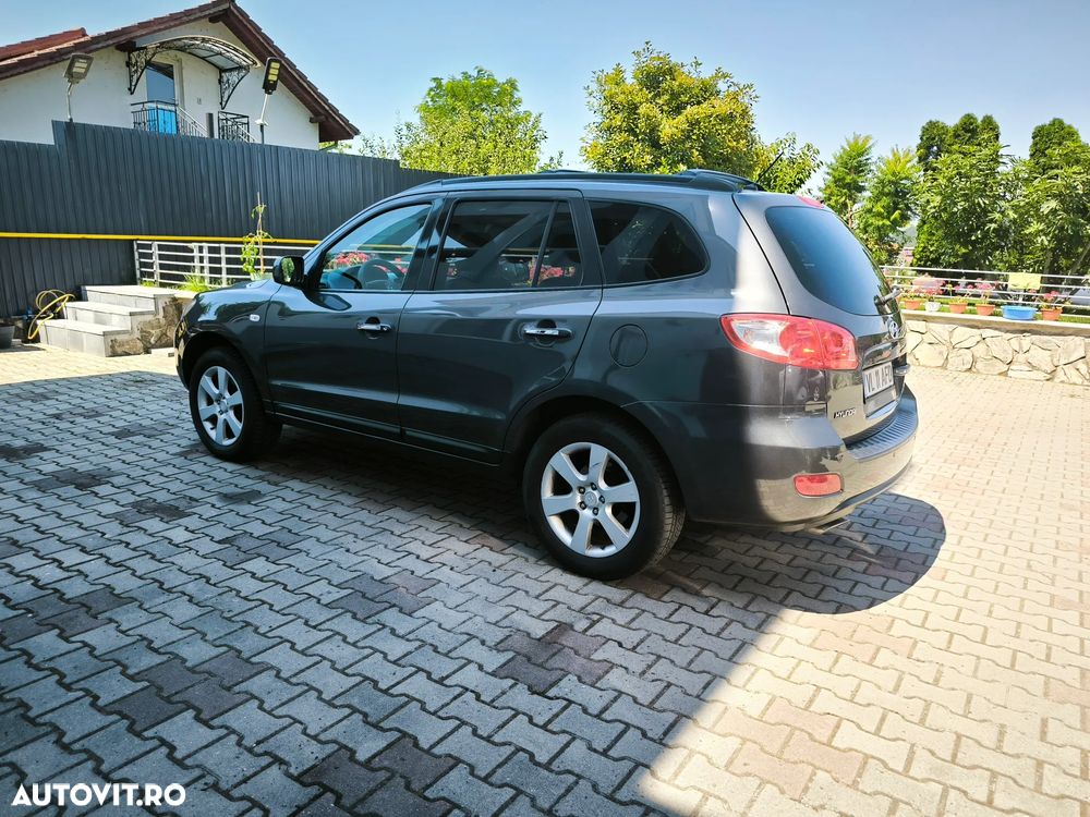 Hyundai Santa Fe 2.2 DSL VGT 7 SEATS 4WD AT PREMIUM - 5