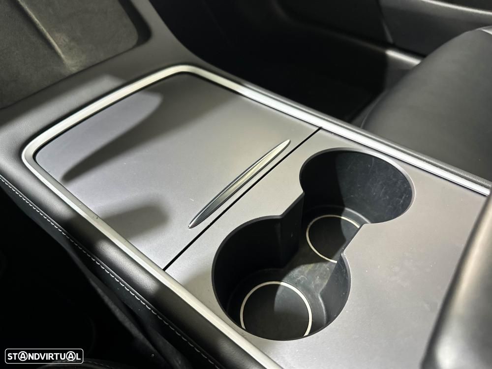 Tesla Model 3 Performance Dual Motor AWD - 44