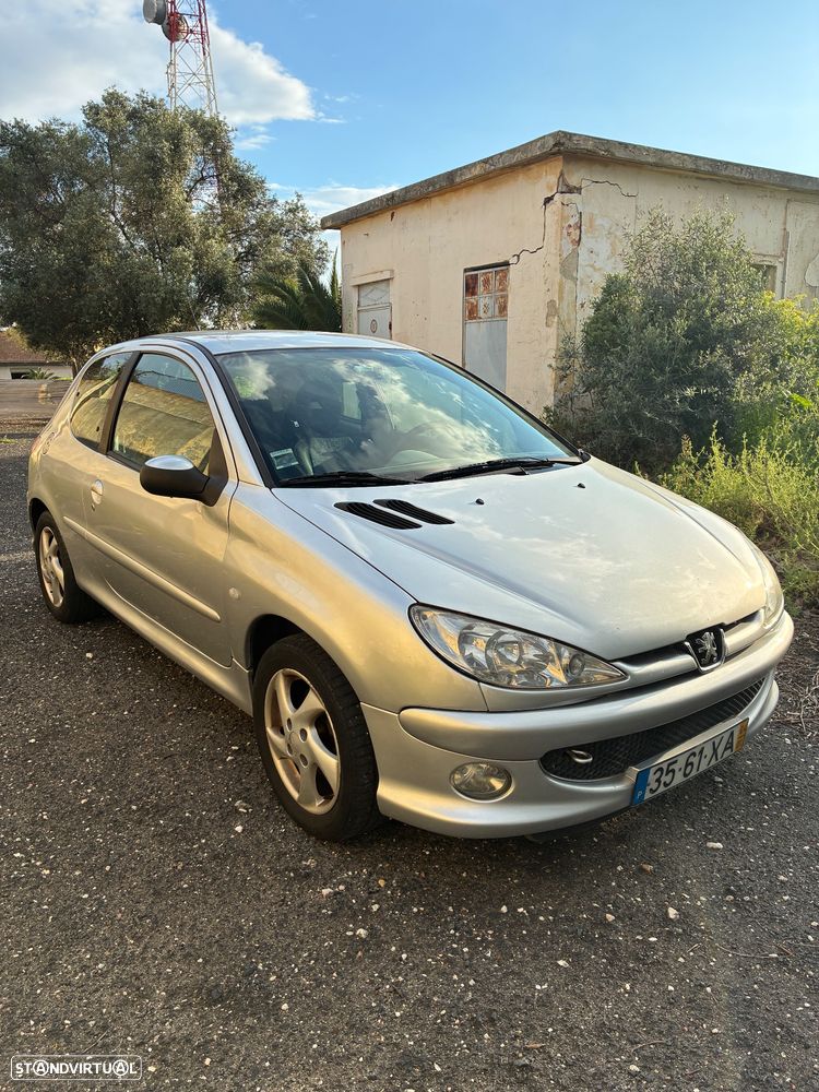 Peugeot 206 - 2