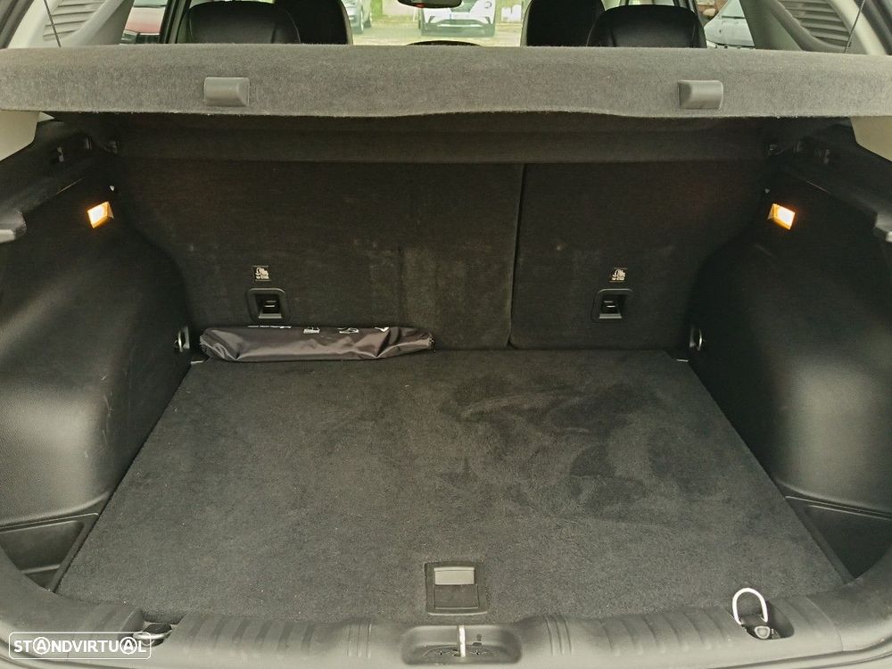 Jeep Compass 1.3 T Limited DCT - 6