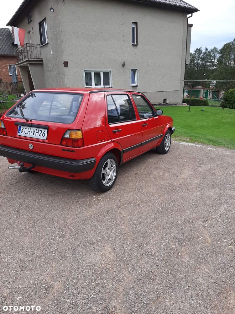 Volkswagen Golf 1.6 GL - 3