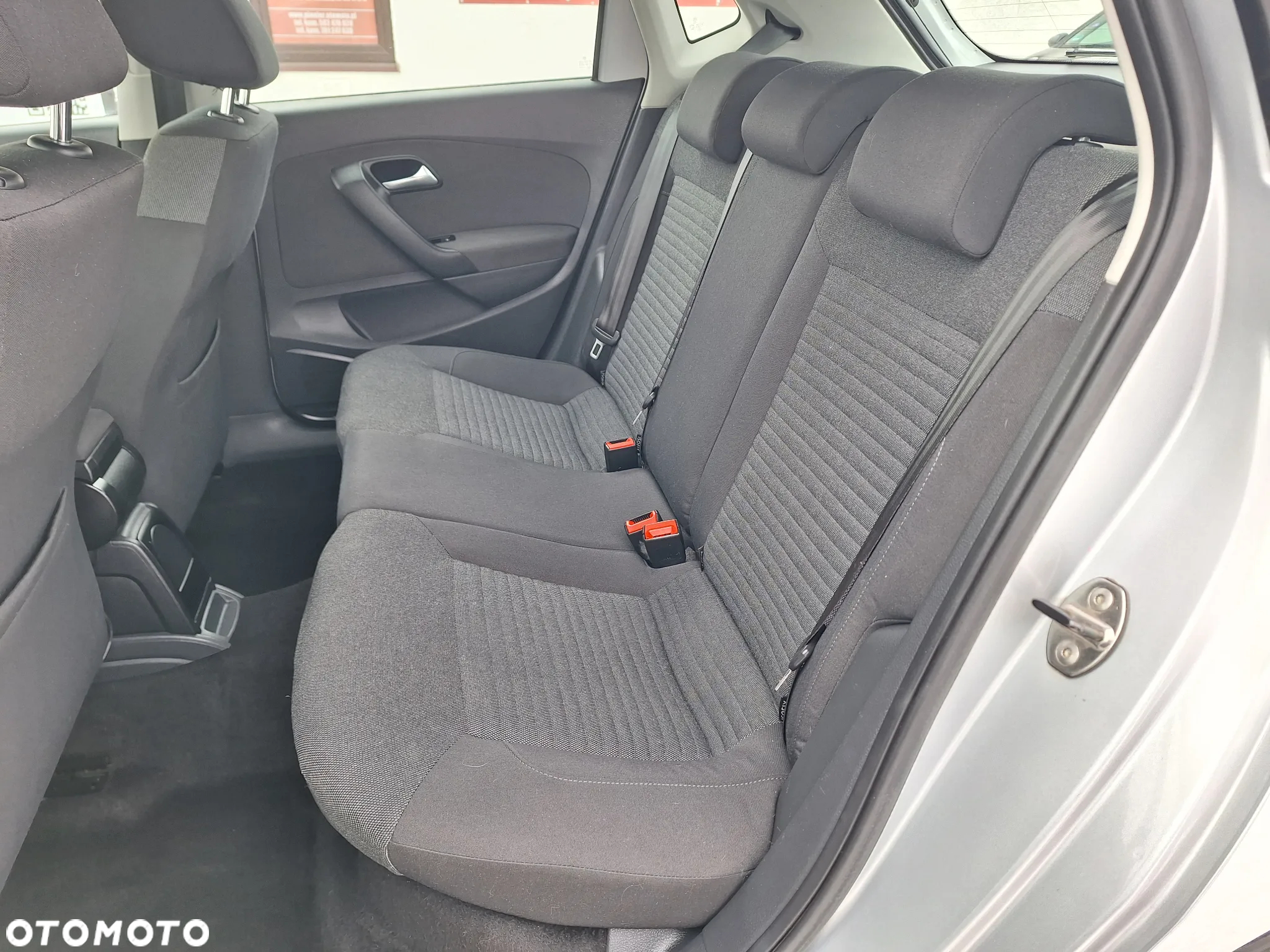 Volkswagen Polo - 9