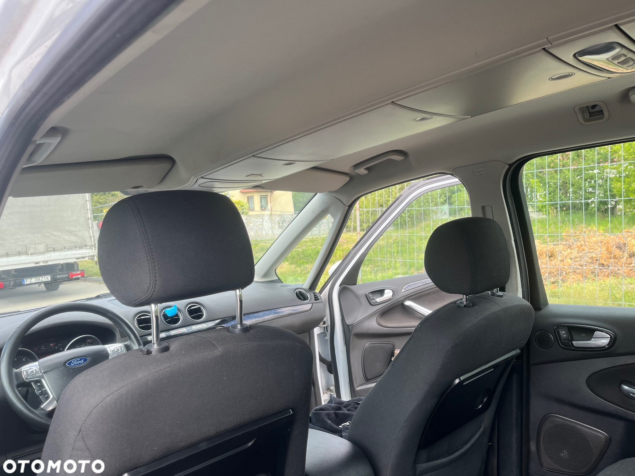 Ford Galaxy 2.0 Ghia - 19