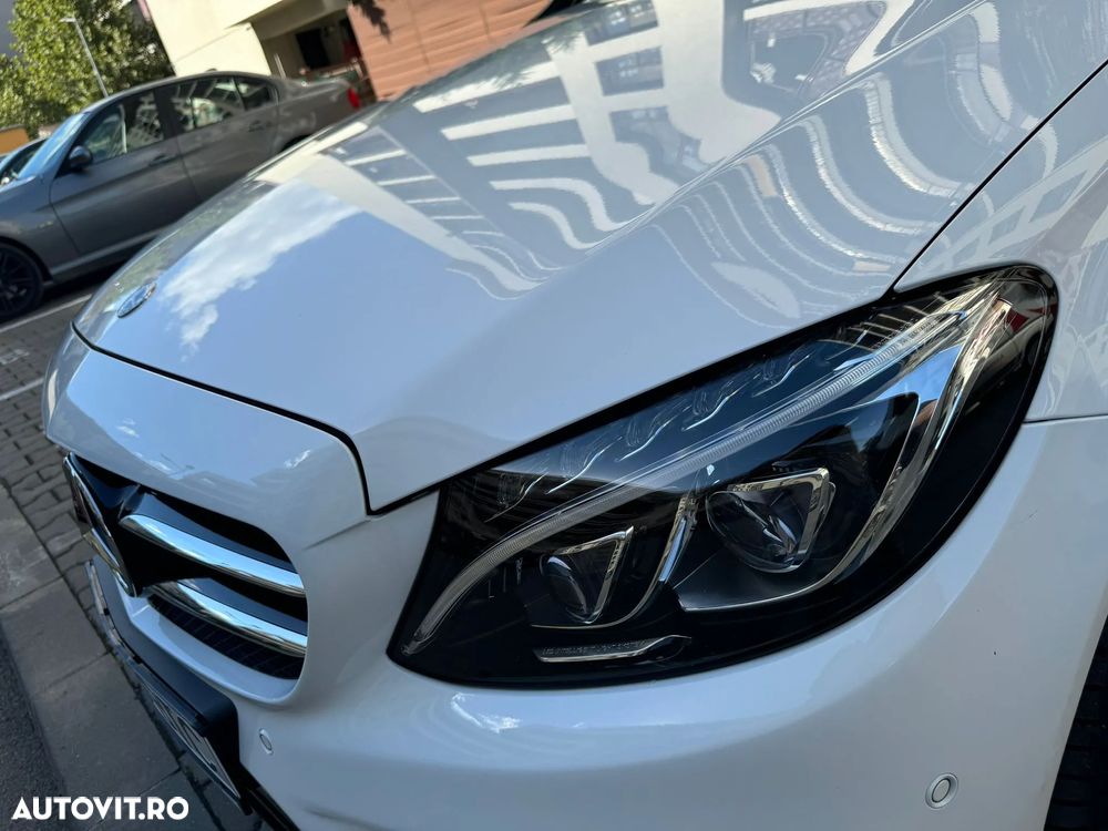 Mercedes-Benz C 300 h Aut. - 12