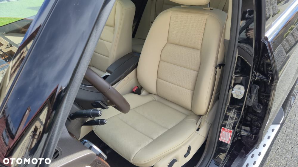 Mercedes-Benz GLK 250 BlueTEC 4Matic 7G-TRONIC - 17