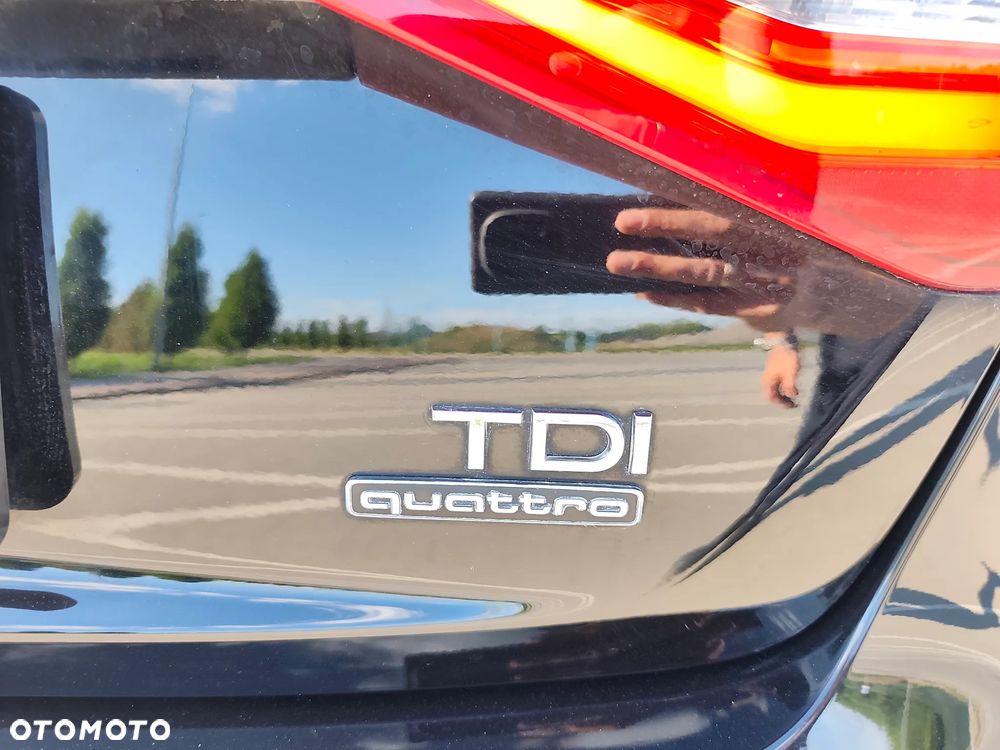 Audi A4 Avant 2.0 TDI Quattro - 28
