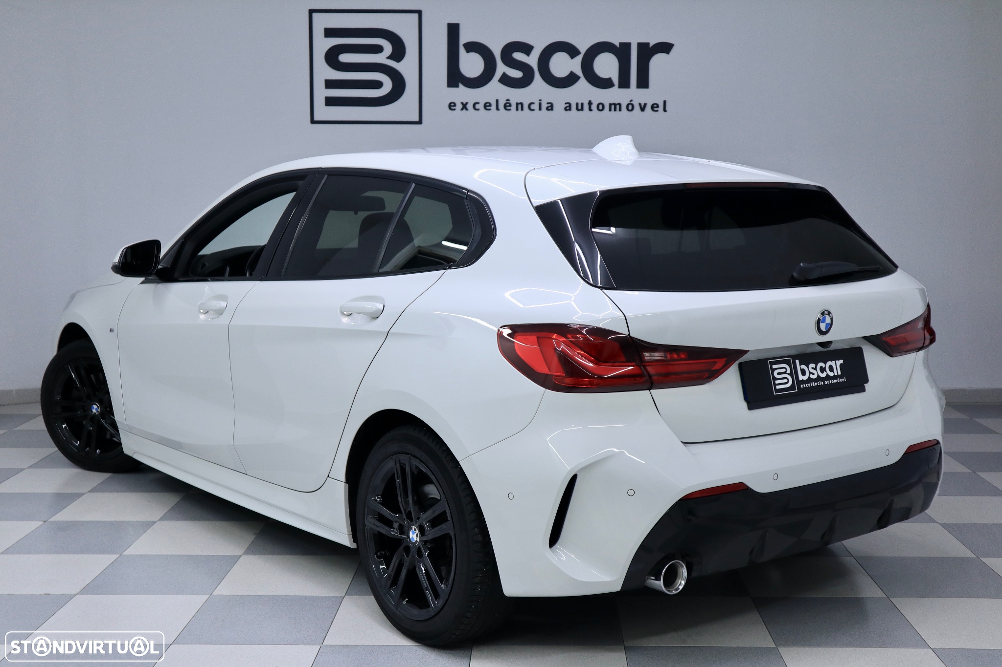 BMW 116 d Pack M Auto - 13