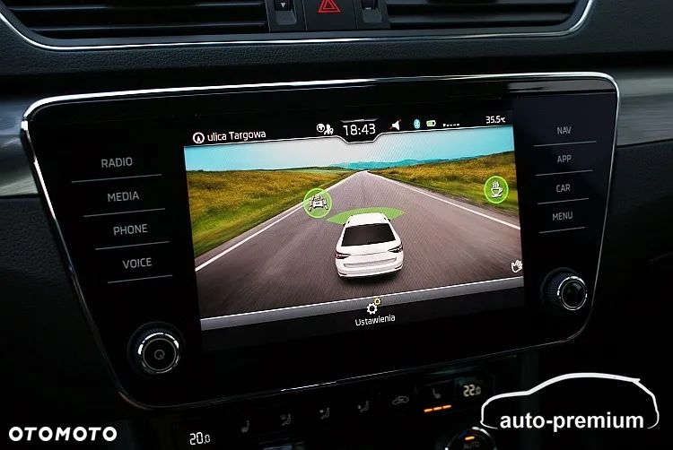 Skoda Superb 2.0 TDI SCR Style DSG - 19