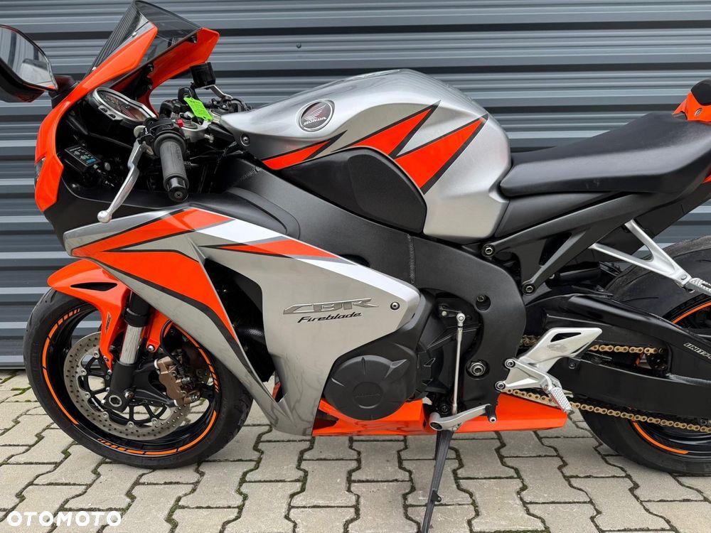 Honda CBR - 14