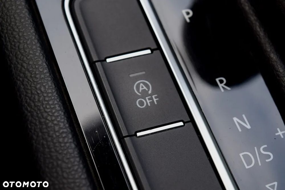 Volkswagen Passat 2.0 TDI BMT Comfortline DSG - 26