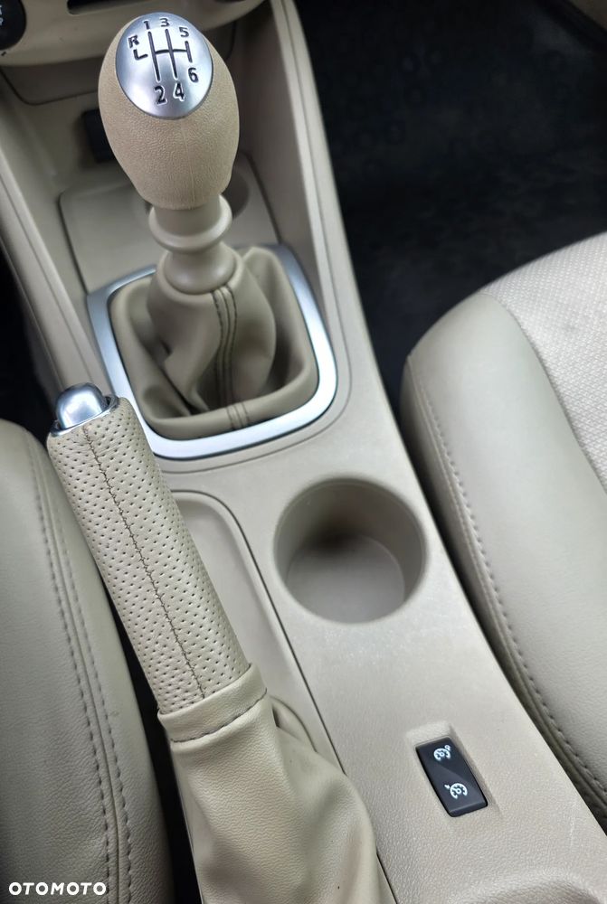 Renault Fluence - 27