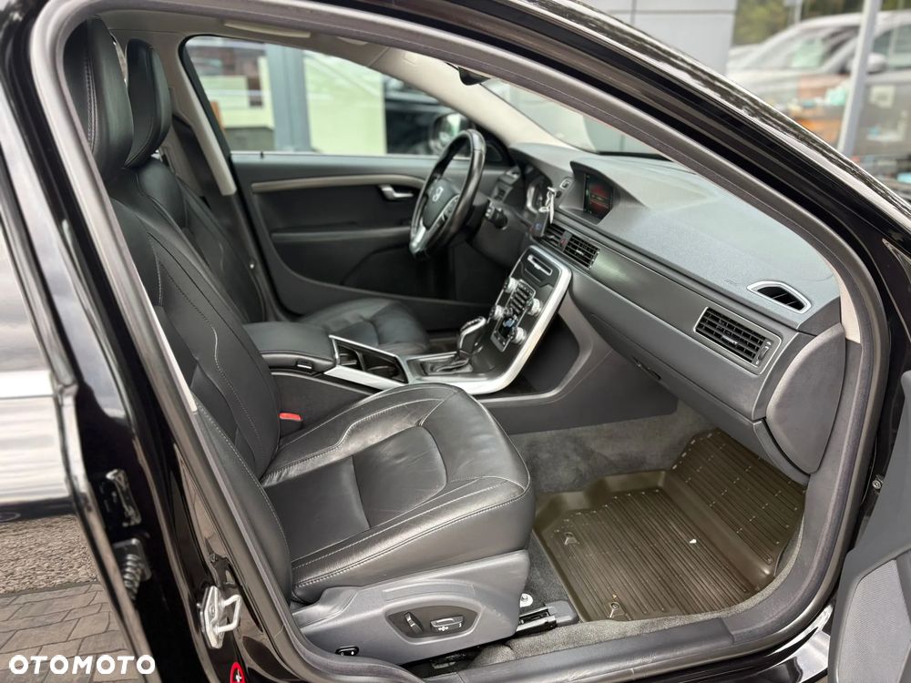 Volvo V70 D3 Geartronic Momentum - 18