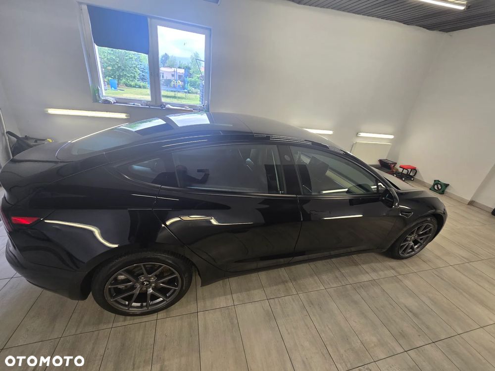 Tesla Model 3 Long Range AWD - 9