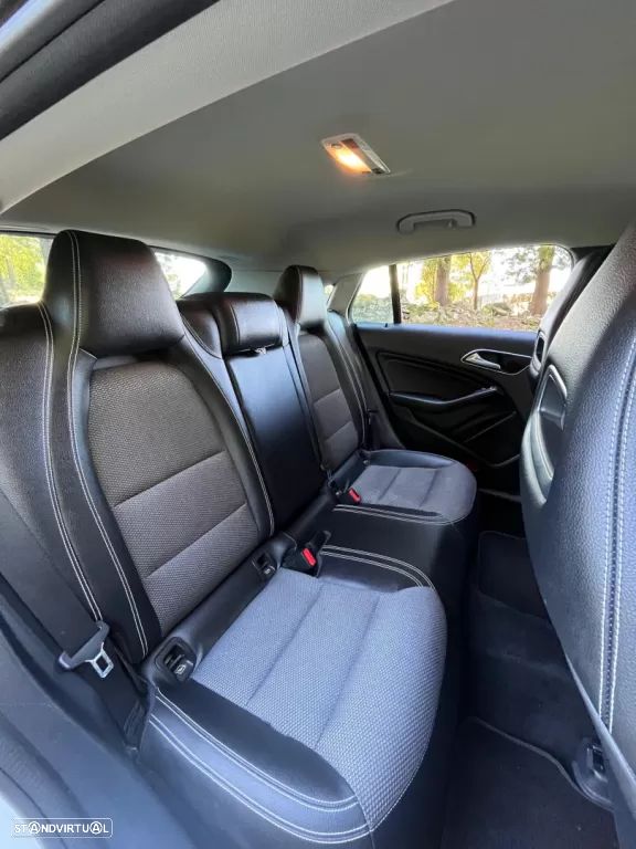 Mercedes-Benz CLA 200 - 15