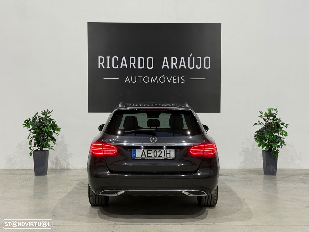 Mercedes-Benz C 300 de Avantgarde - 35