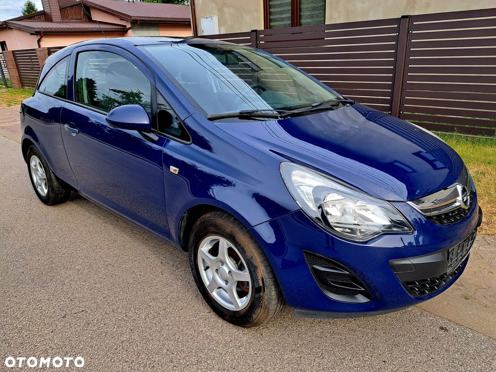 Opel Corsa 1.2 16V Edition / Active - 4