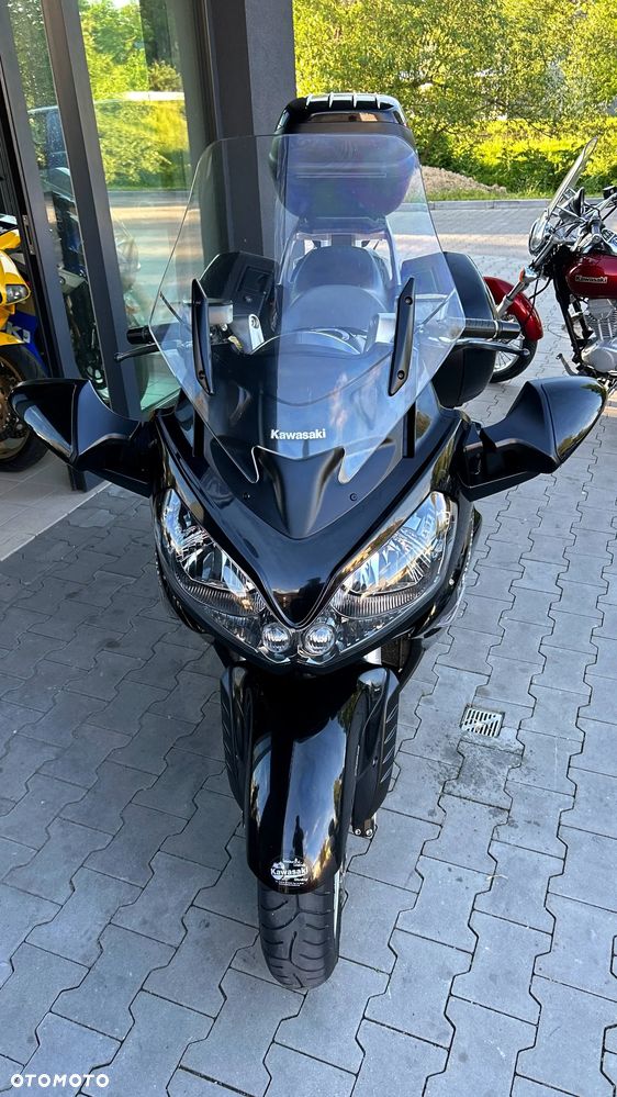 Kawasaki GTR - 21