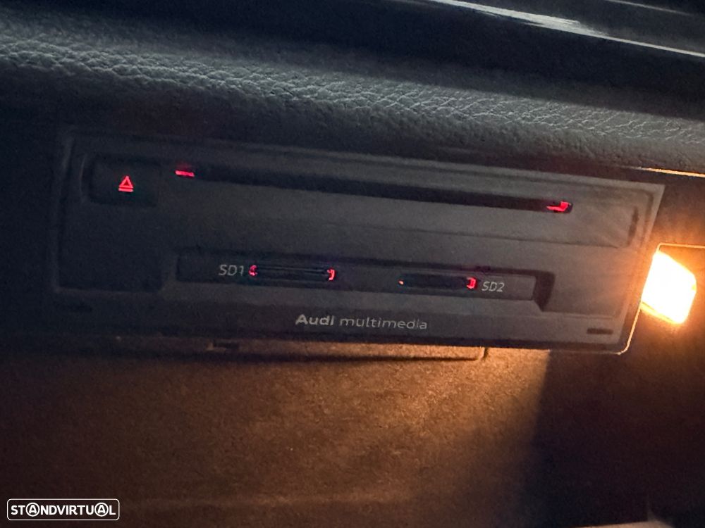 Audi A3 Sportback 2.0 TDI S line Sport Pack - 37