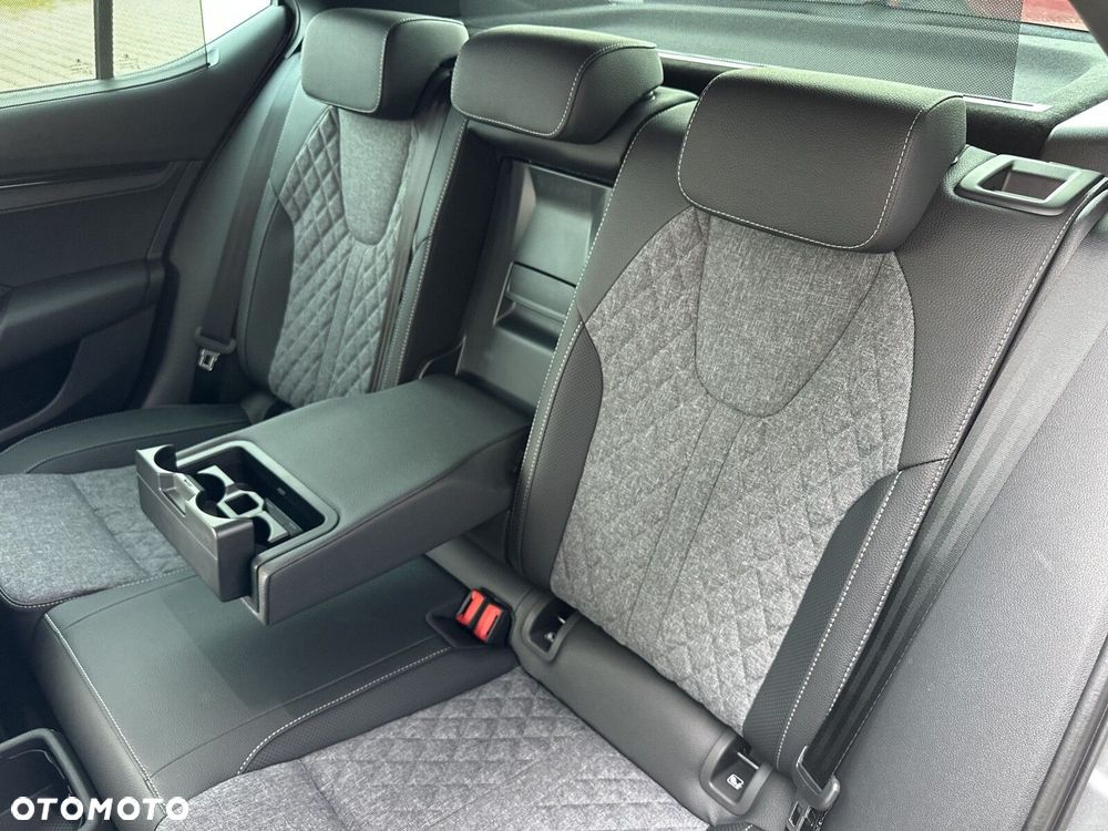 Skoda Octavia 2.0 TSI Sportline 4x4 DSG - 26