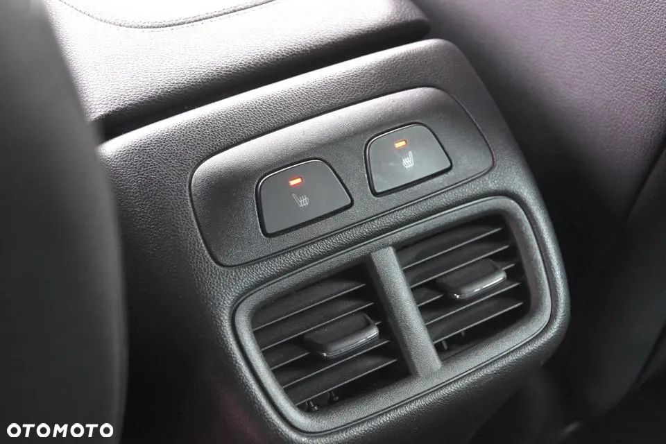 Opel Insignia - 10