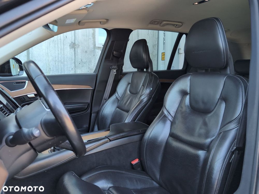 Volvo XC 90 D5 AWD Inscription - 11