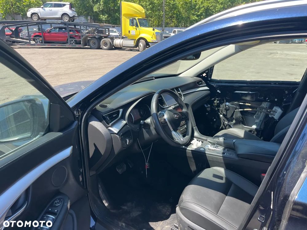 Infiniti Q50 - 14