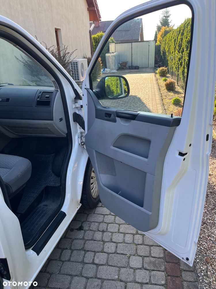 Volkswagen Transporter - 8