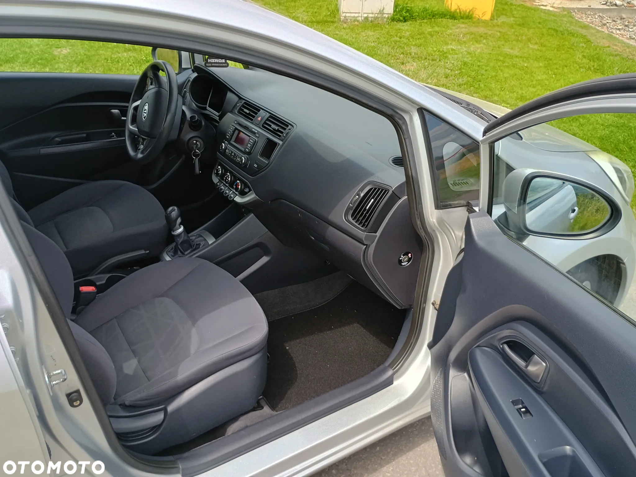 Kia Rio 1.4 Dream-Team Edition - 33