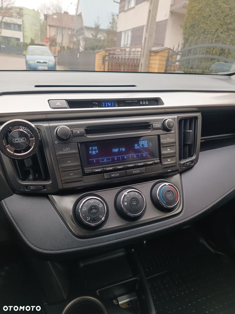 Toyota RAV4 2.0 D-4D Active 4x2 - 9