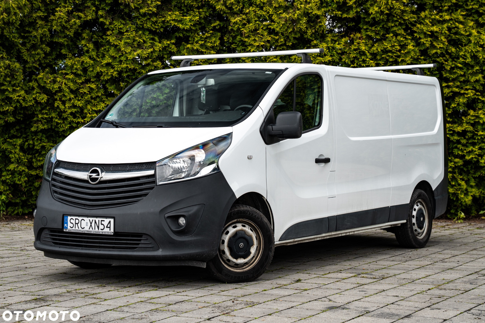 Opel Vivaro - 8