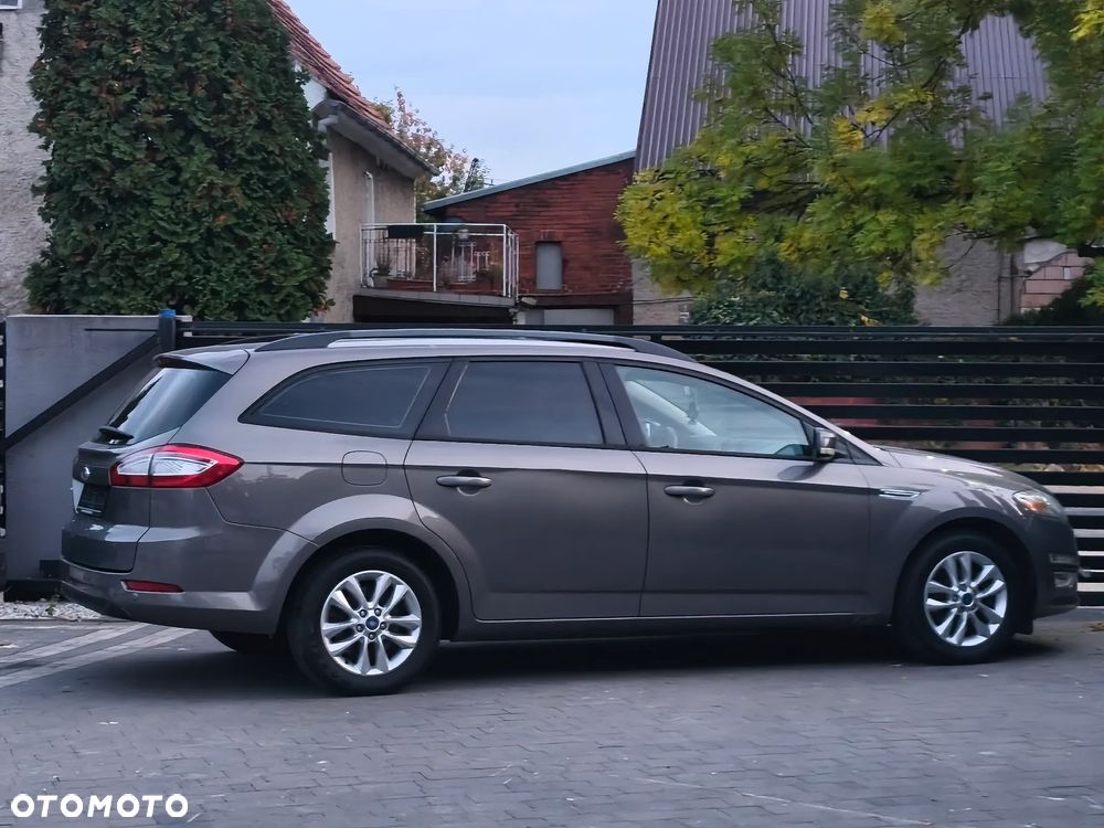 Ford Mondeo 2.0 TDCi Titanium - 22